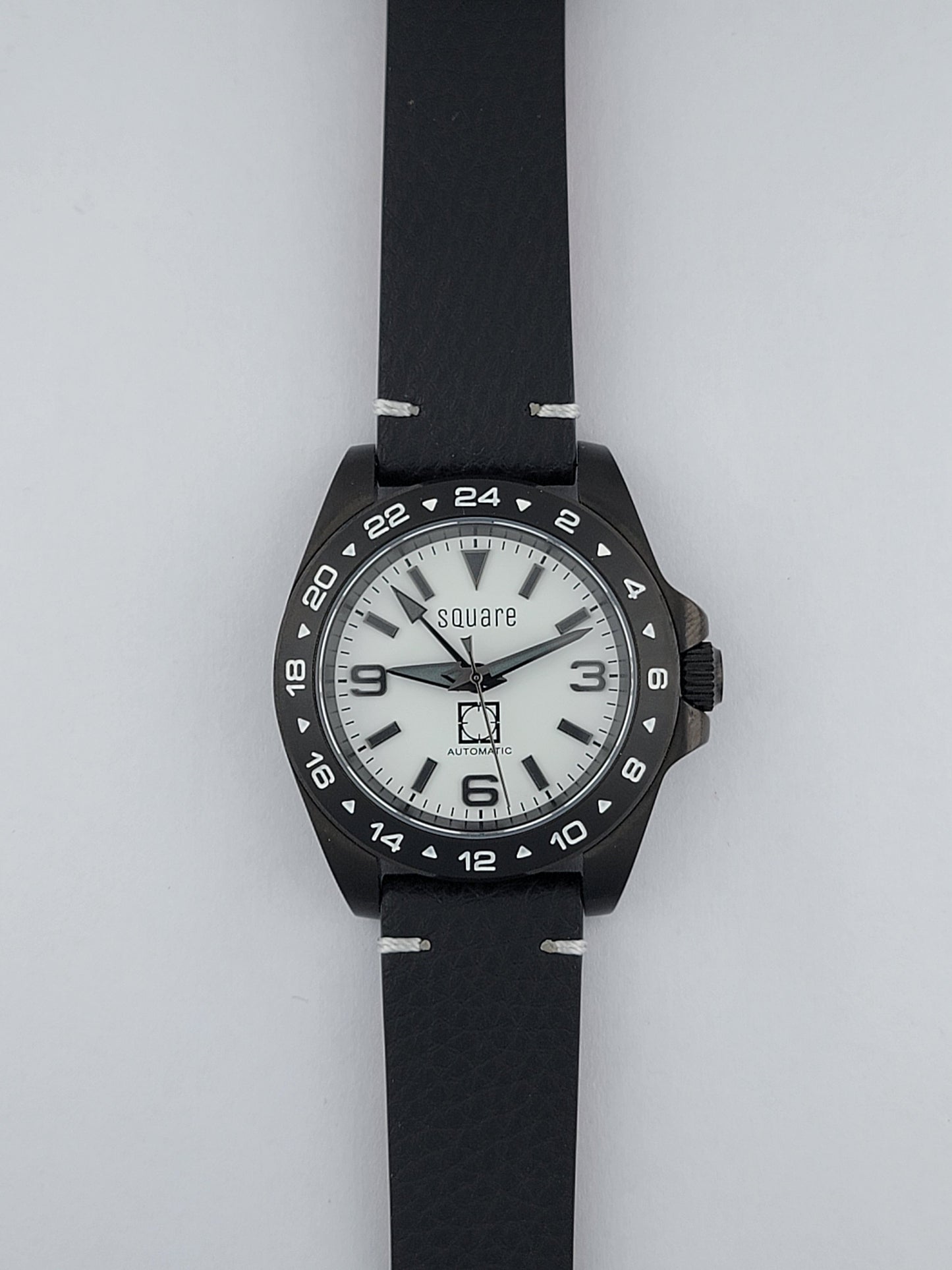 Nomad Tuxedo